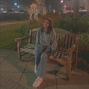 Meet your Posher, Angelina